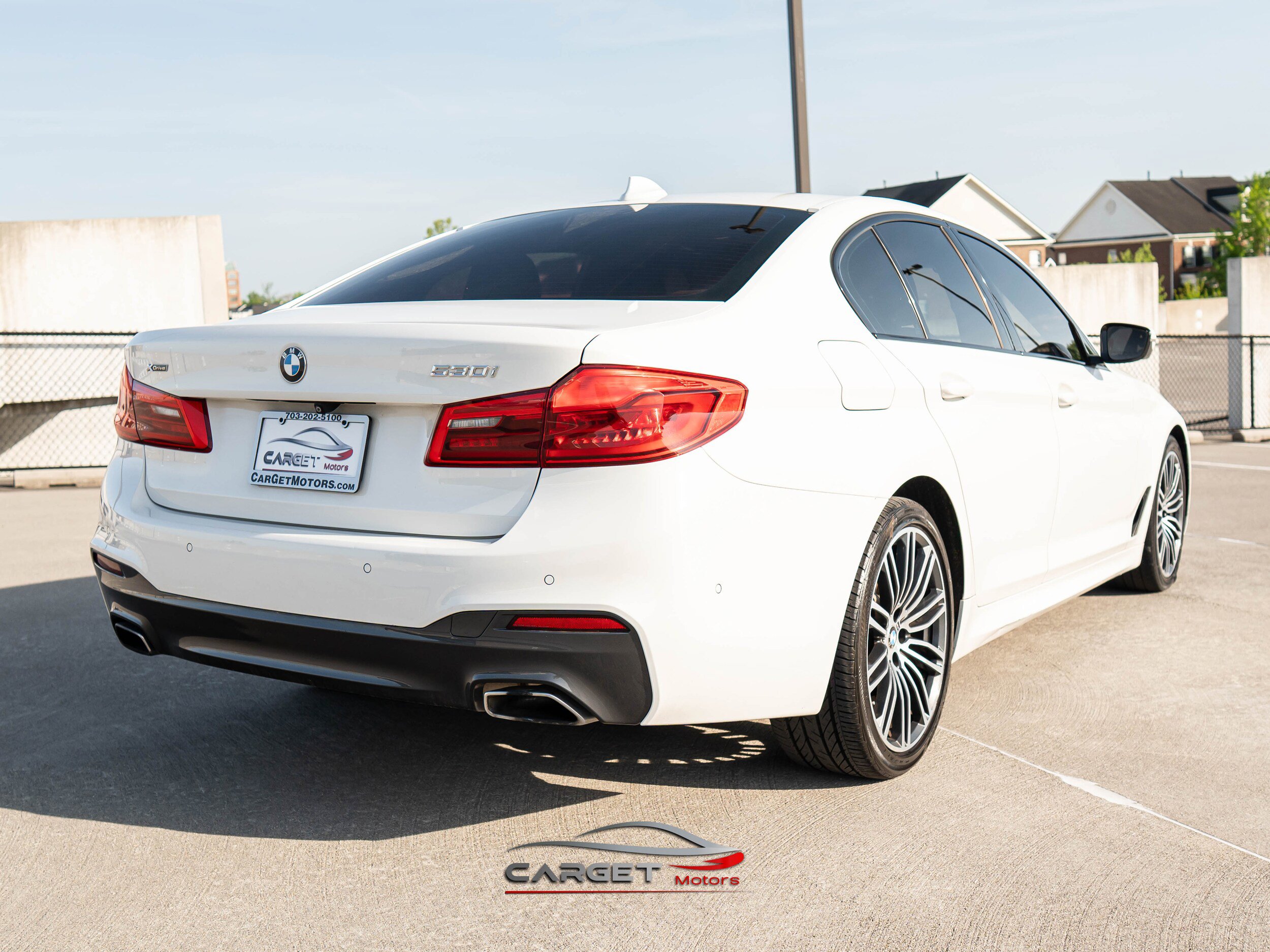 Used 2020 BMW 530i xDrive w/ M Sport Package AWD/4WD image 7