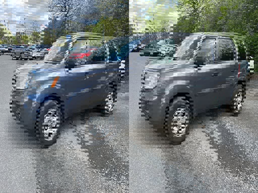 Used 2015 Honda Pilot LX image 1