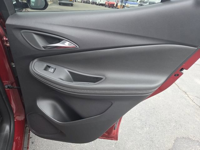 Used 2024 Buick Encore GX Avenir w/ Avenir Convenience Package image 27