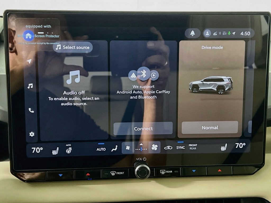 New 2026 Toyota RAV4 Limited AWD/4WD image 24