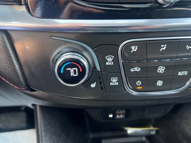 Used 2023 Chevrolet Traverse RS AWD/4WD image 27