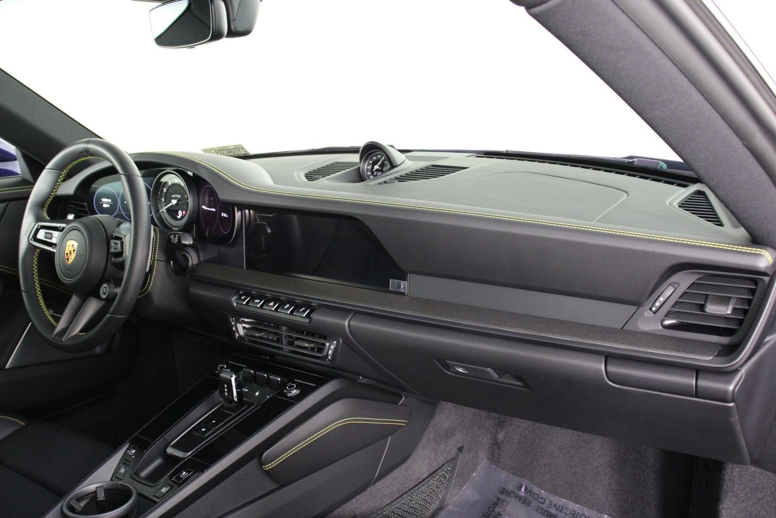 Certified 2022 Porsche 911 Carrera GTS image 24