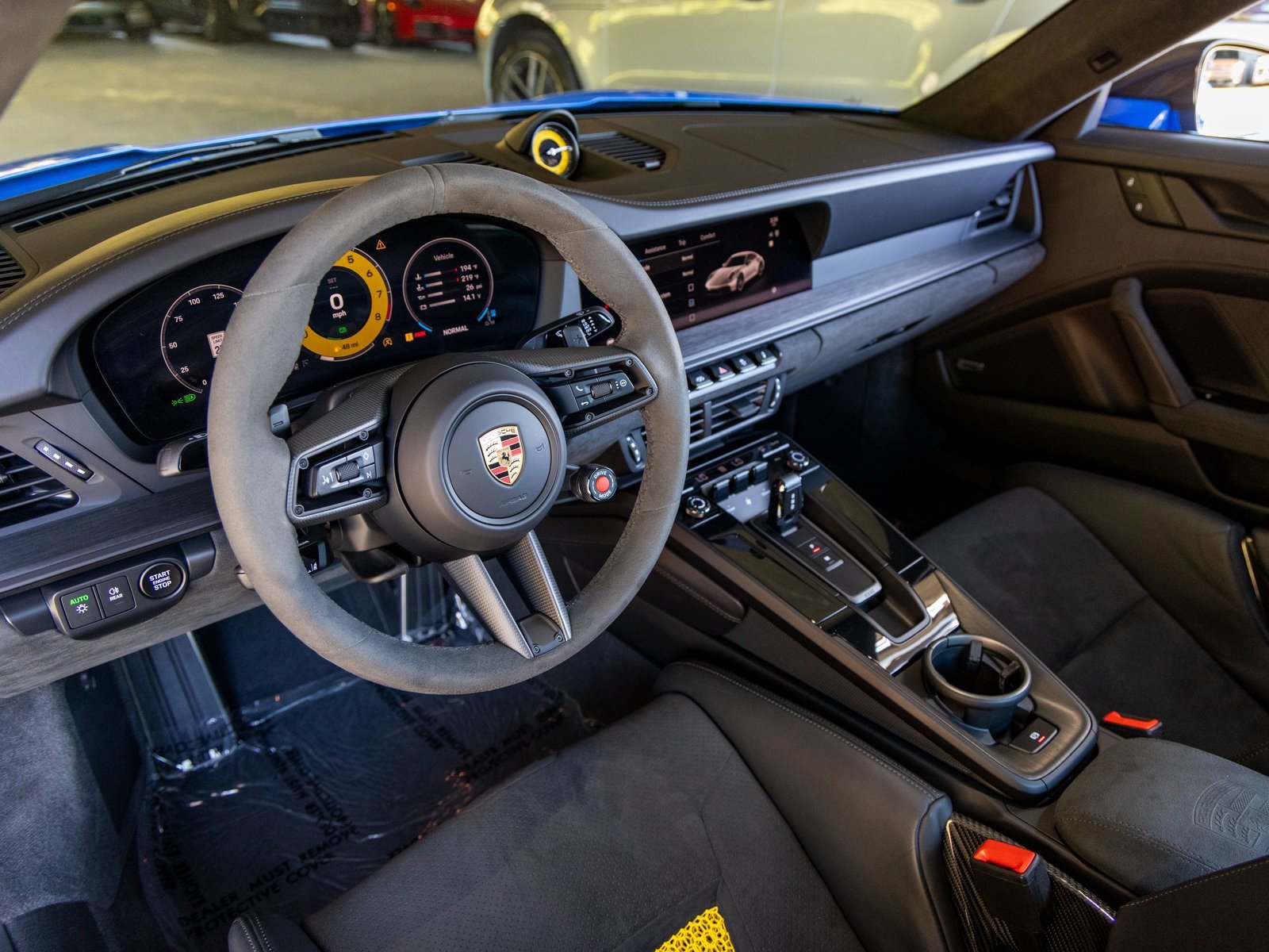 Used 2025 Porsche 911 Carrera GTS image 4