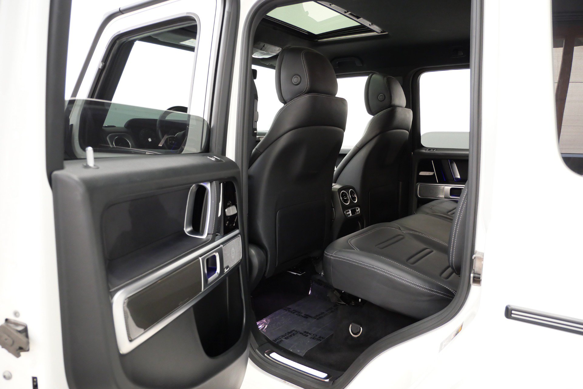 Used 2021 Mercedes-Benz G 550 image 31