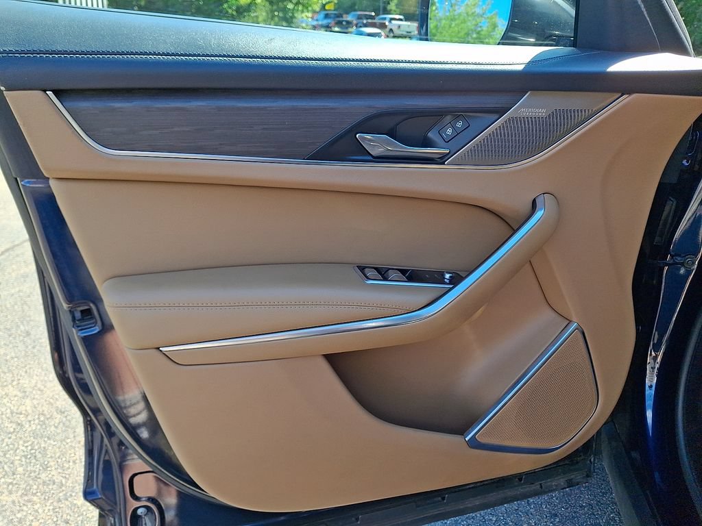 Used 2021 Jaguar F-PACE S AWD/4WD image 13