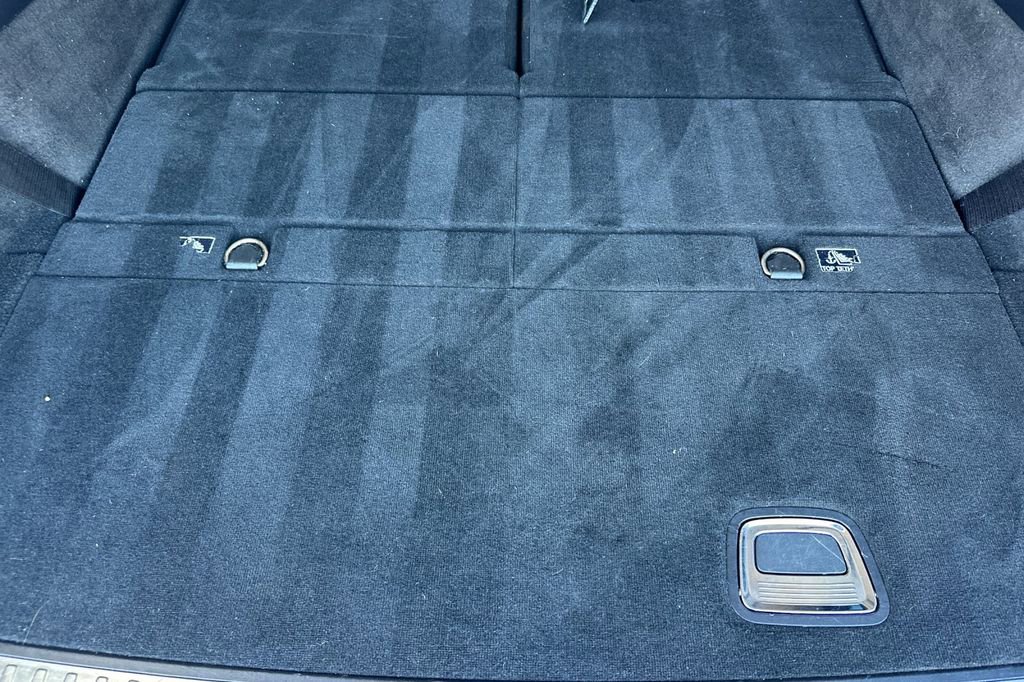 Used 2016 Mercedes-Benz GL 550 4MATIC image 17