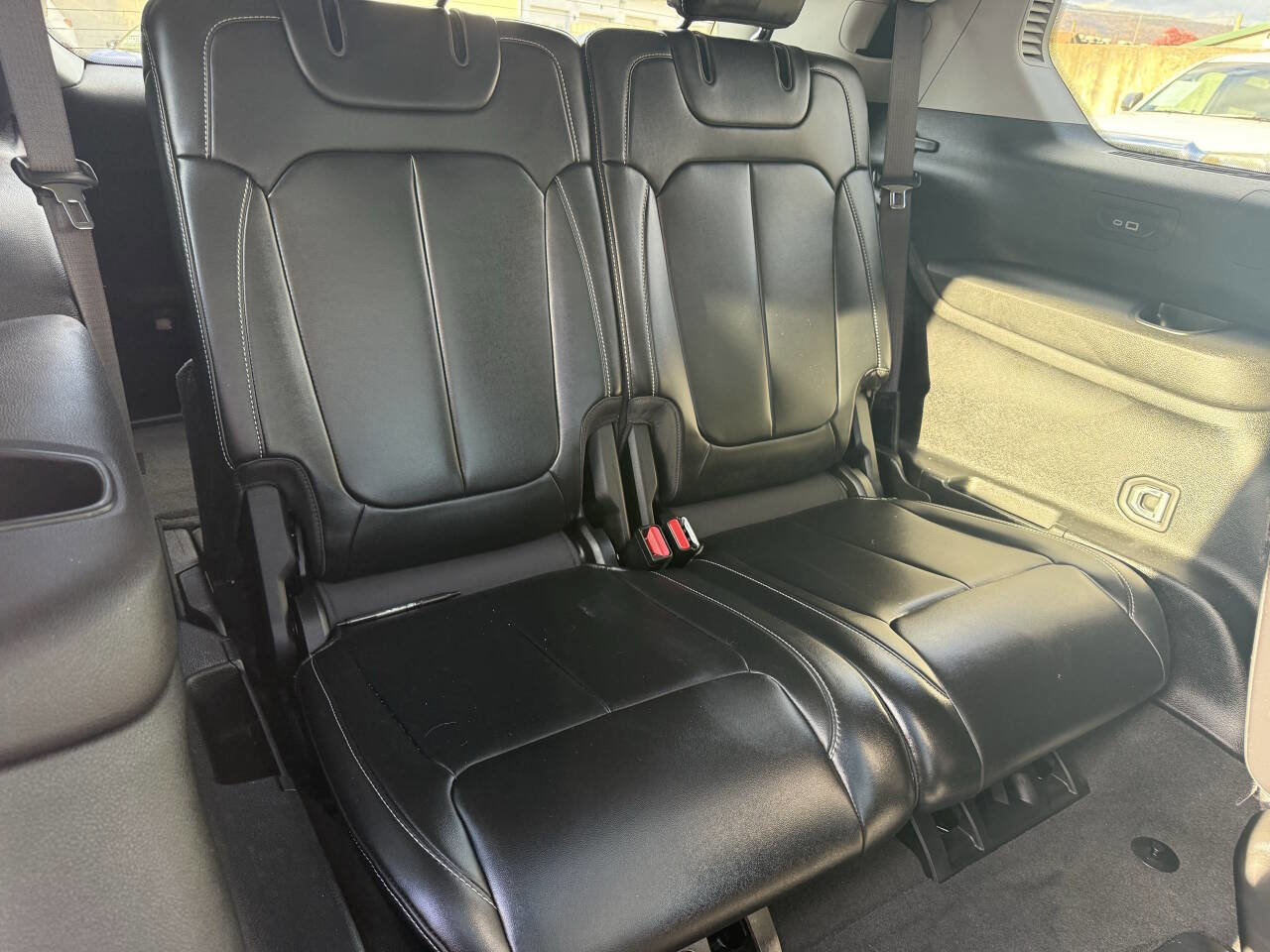 Used 2021 Jeep Grand Cherokee L Limited image 13