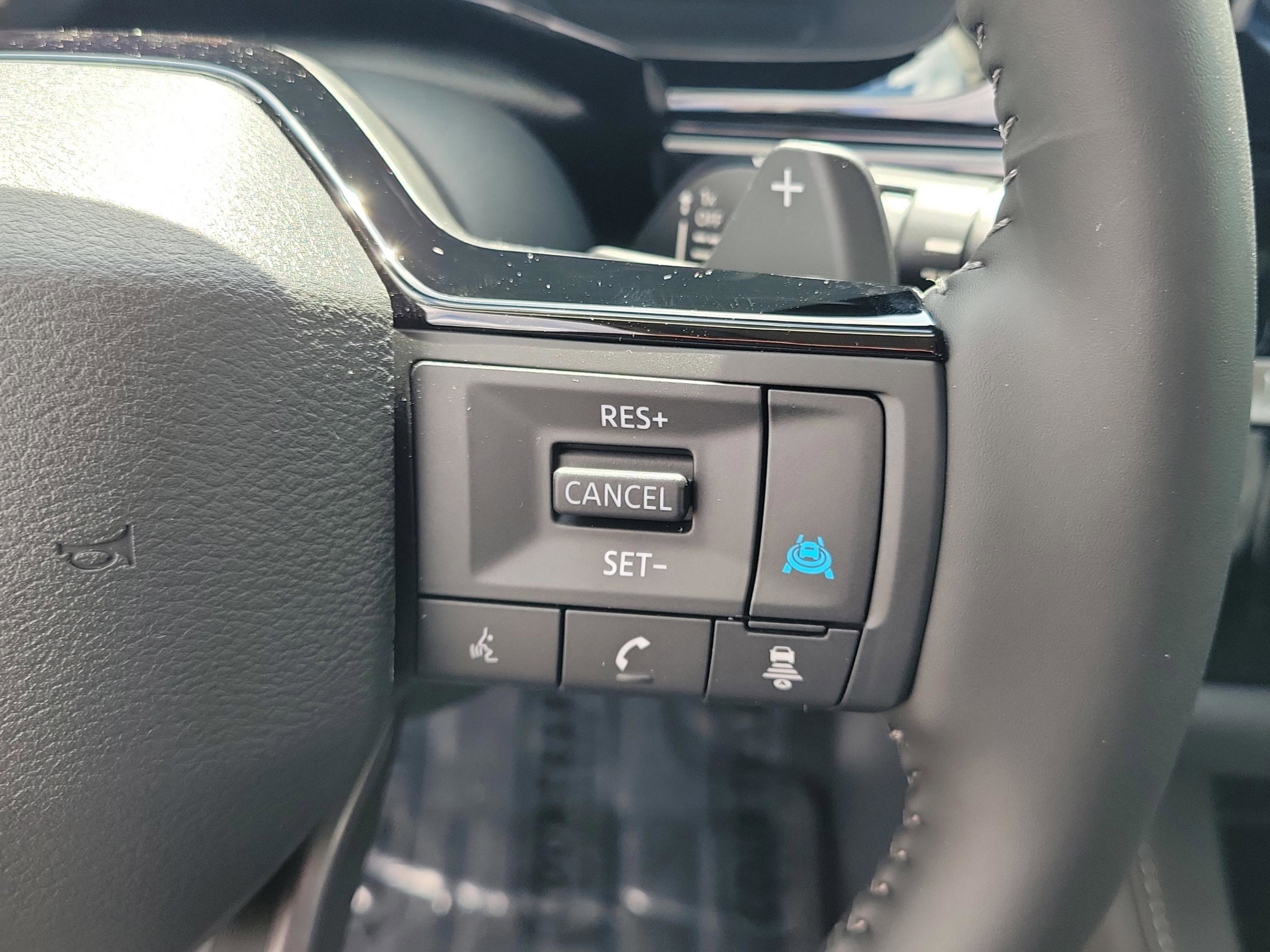 New 2026 Nissan Pathfinder SL image 28