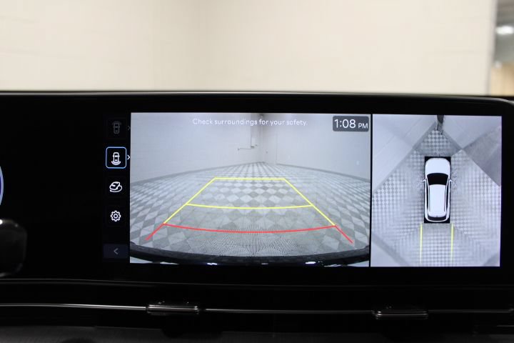 Used 2024 Hyundai Kona Limited FWD image 5