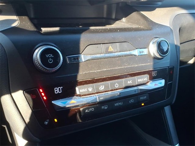 Used 2020 Ford Explorer XLT w/ Equipment Group 202A image 17