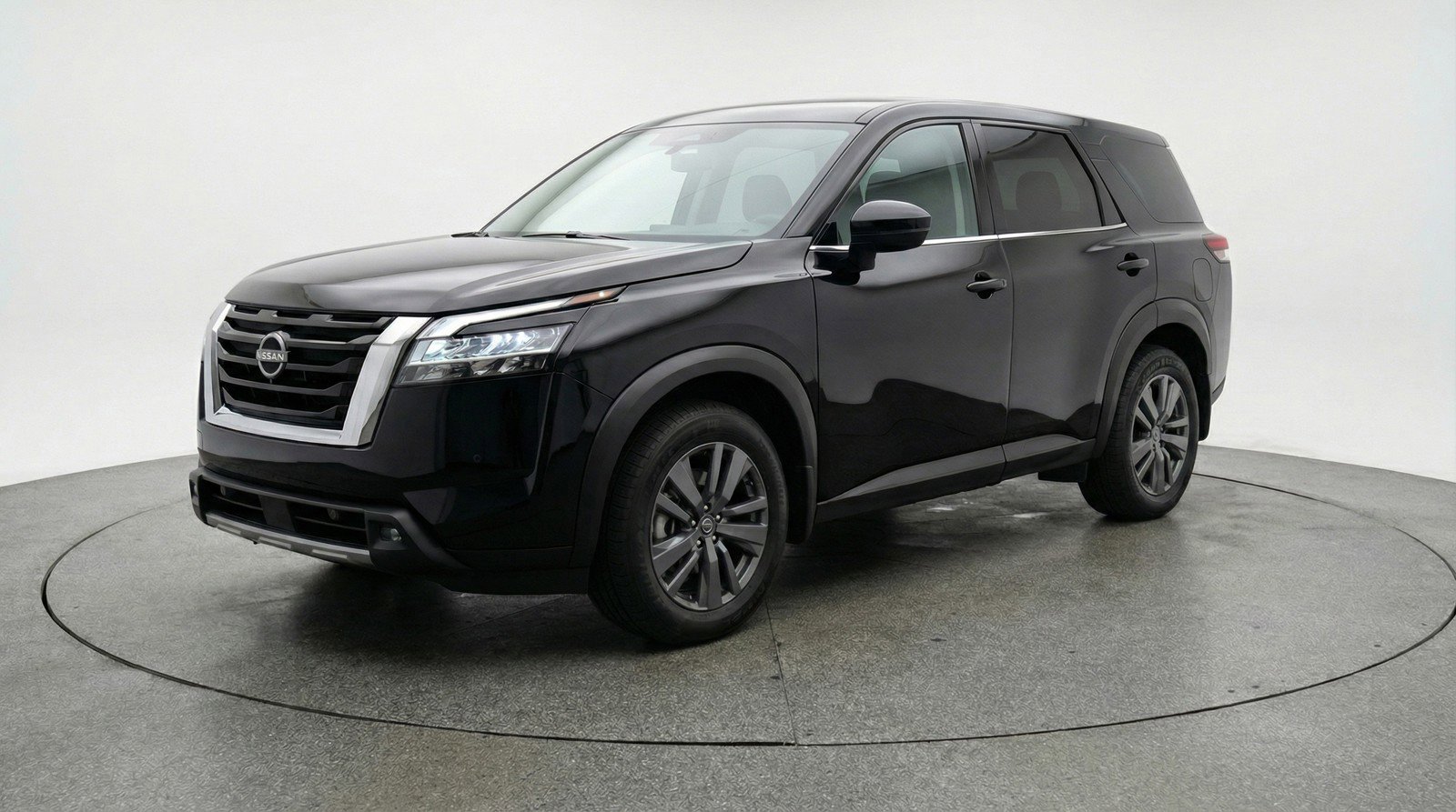 Used 2025 Nissan Pathfinder SV FWD image 3