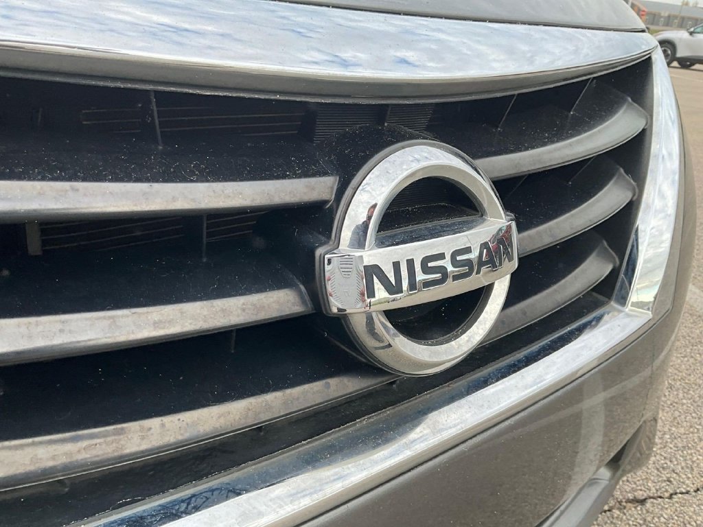 Used 2019 Nissan Versa S Plus FWD image 21