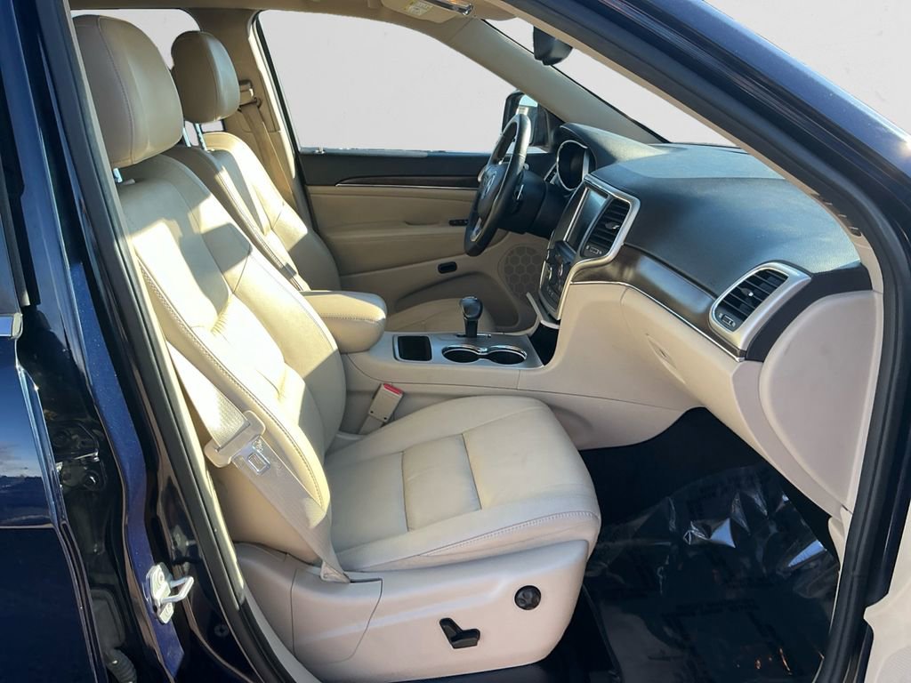 Used 2014 Jeep Grand Cherokee Limited w/ Trailer Tow Group IV image 15