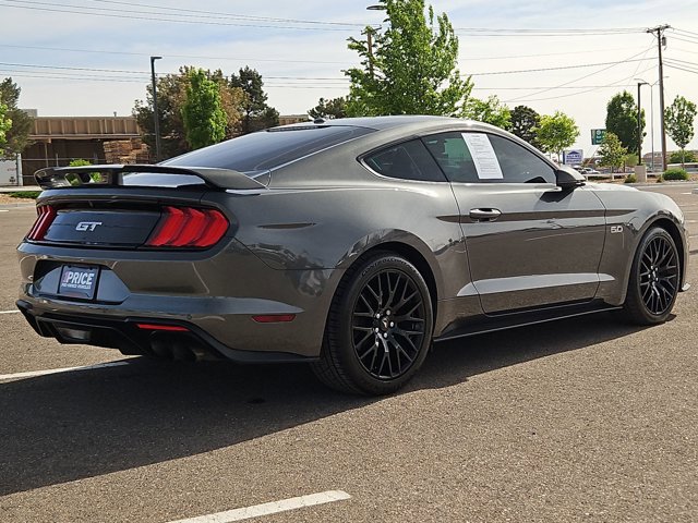 Used 2018 Ford Mustang GT Premium w/ GT Performance Package RWD image 5