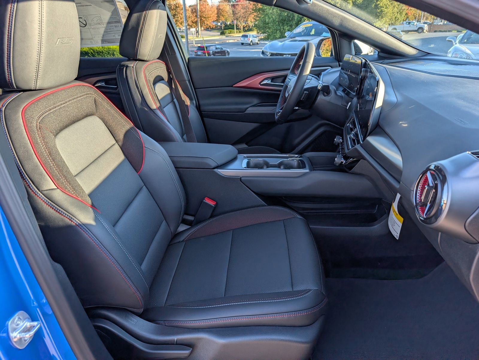 New 2026 Chevrolet Equinox EV RS image 9