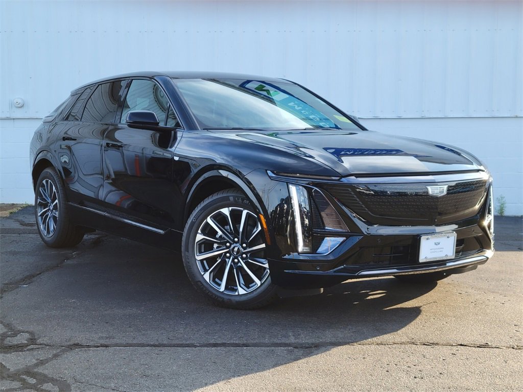 New 2025 Cadillac Lyriq Sport w/ LPO, Floor Liner Package