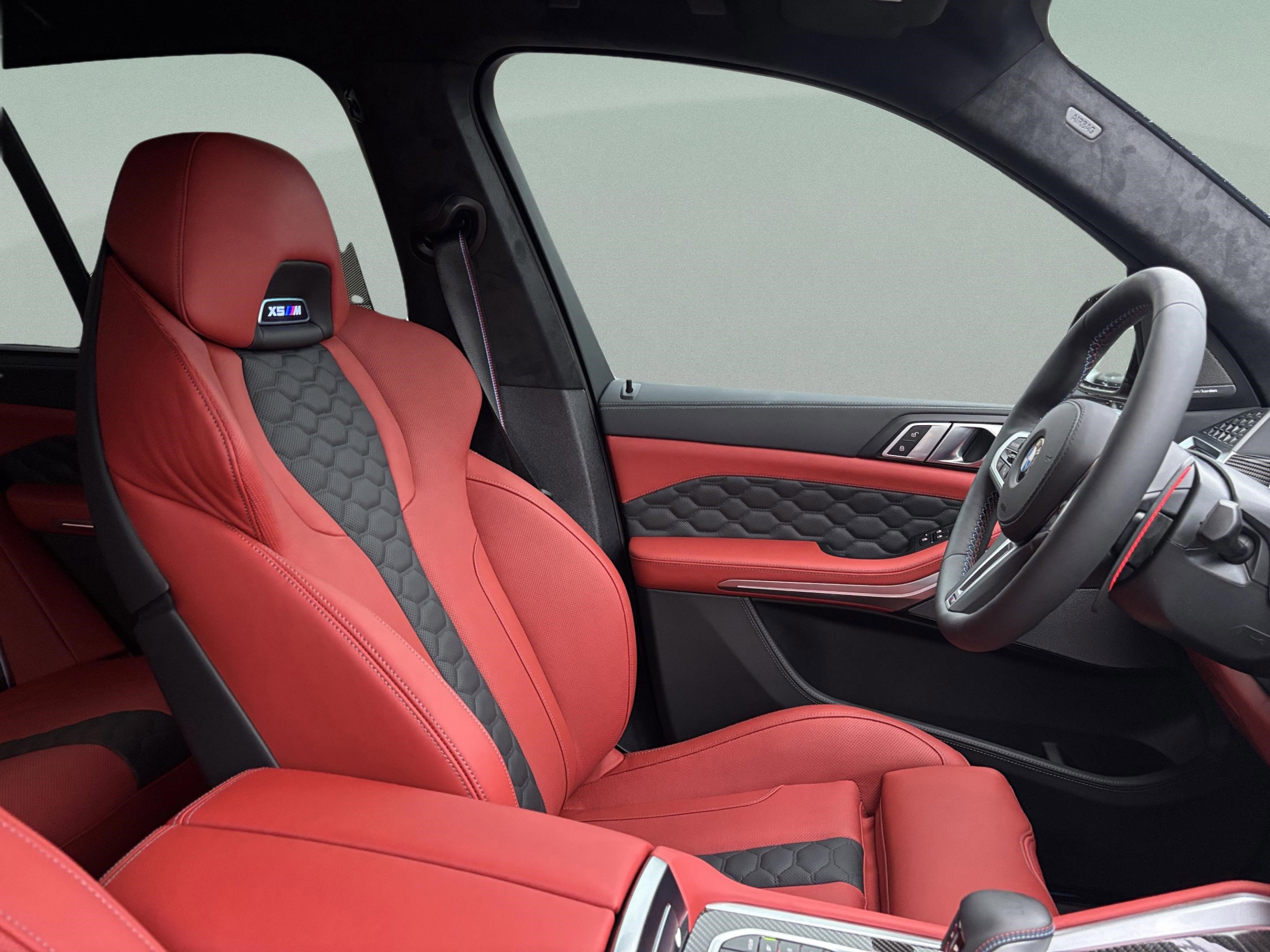 New 2026 BMW X5 M Competition w/ Executive Package AWD/4WD image 17