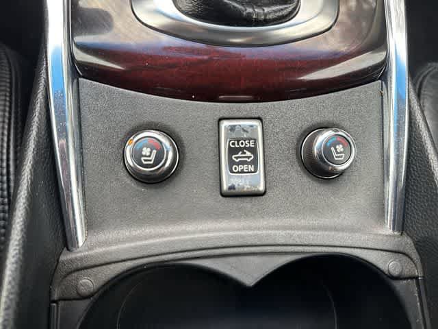Used 2013 INFINITI G37 Convertible w/ Premium Pkg RWD image 9