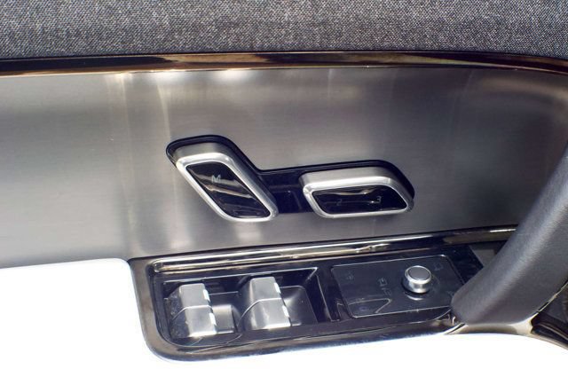 Used 2023 Land Rover Range Rover Sport SE AWD/4WD image 36