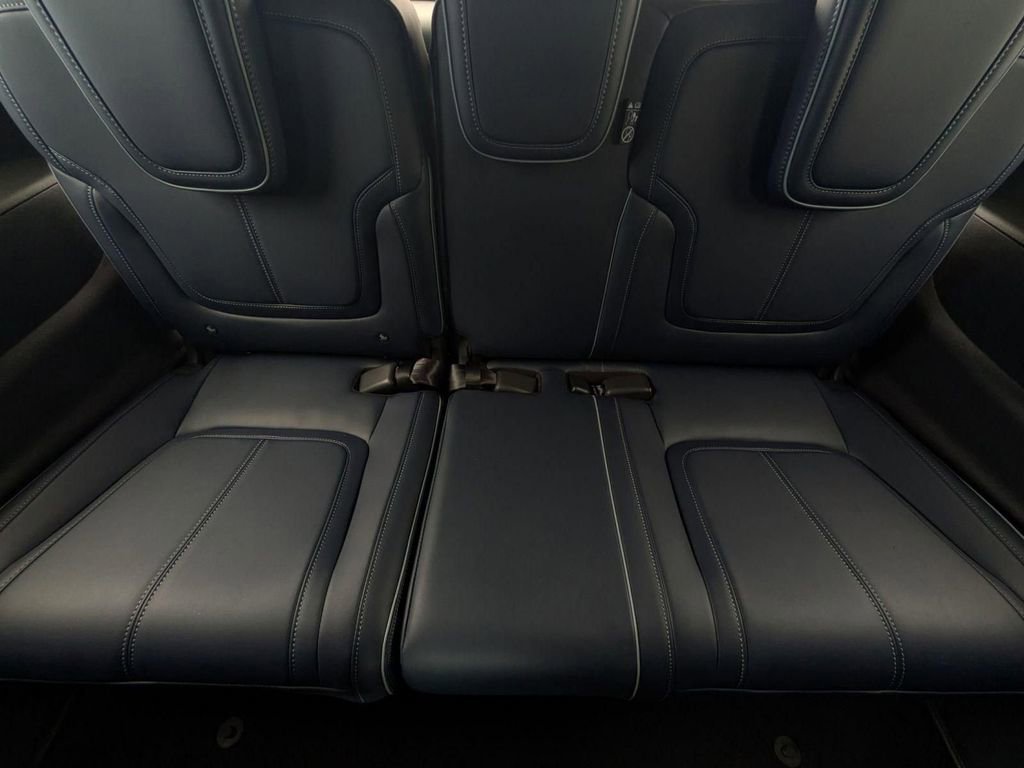 New 2026 INFINITI QX80 4WD w/ Sport Exterior Package image 29