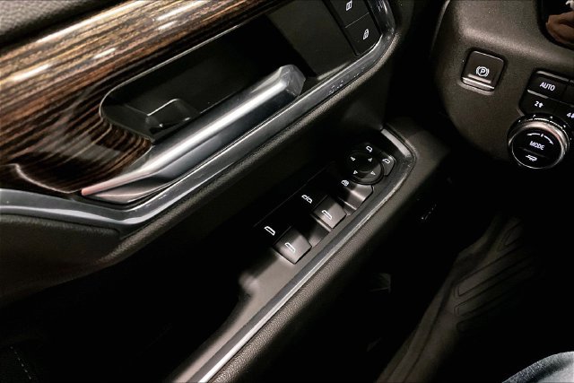 Used 2024 GMC Sierra 1500 Elevation w/ Elevation Premium Package AWD/4WD image 41