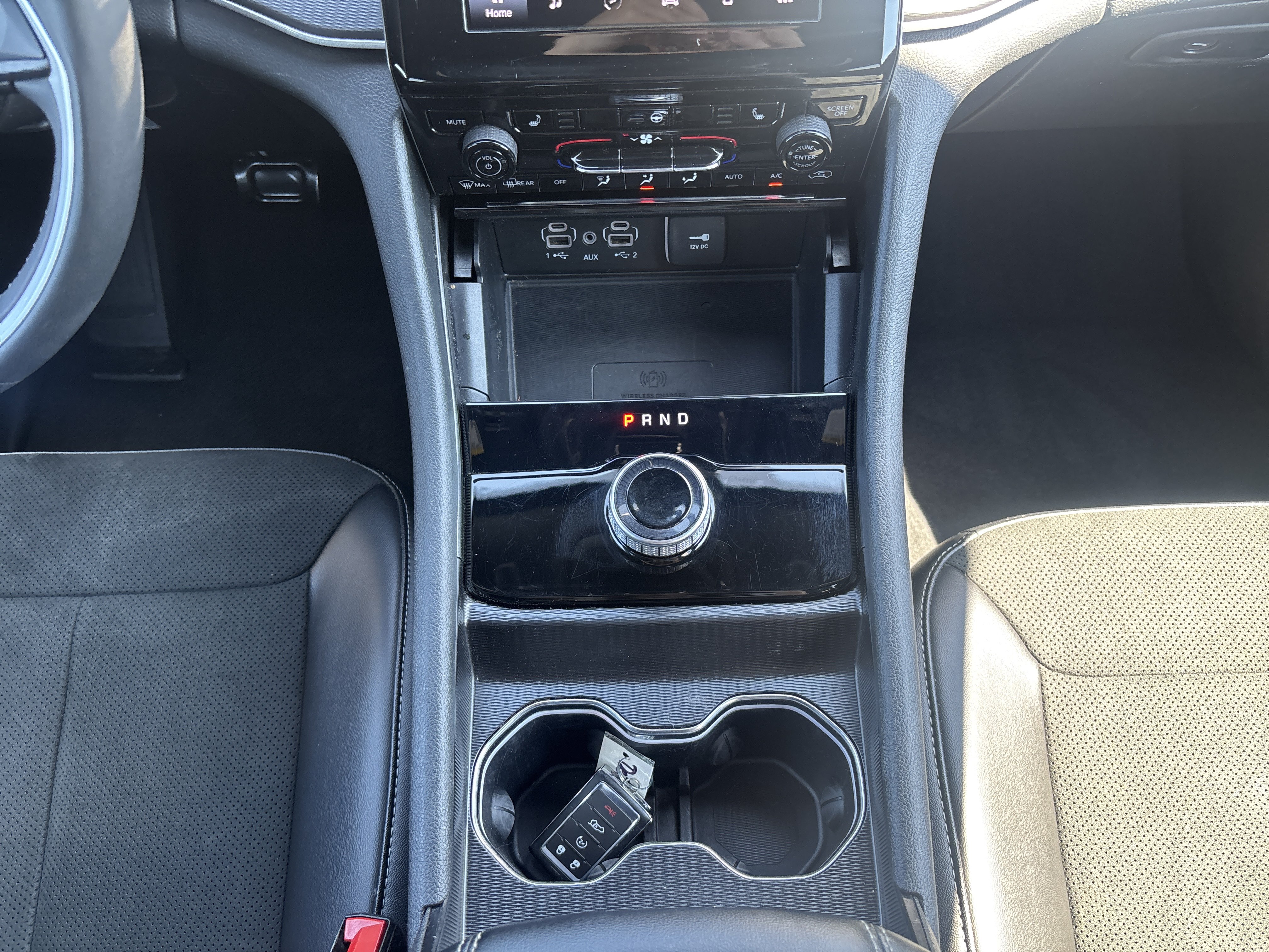 Used 2025 Jeep Grand Cherokee Altitude AWD/4WD image 11
