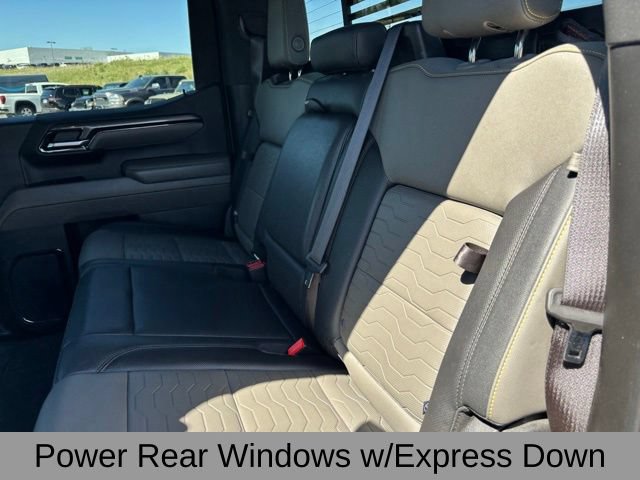 Used 2023 Chevrolet Silverado 1500 ZR2 w/ Technology Package AWD/4WD image 18