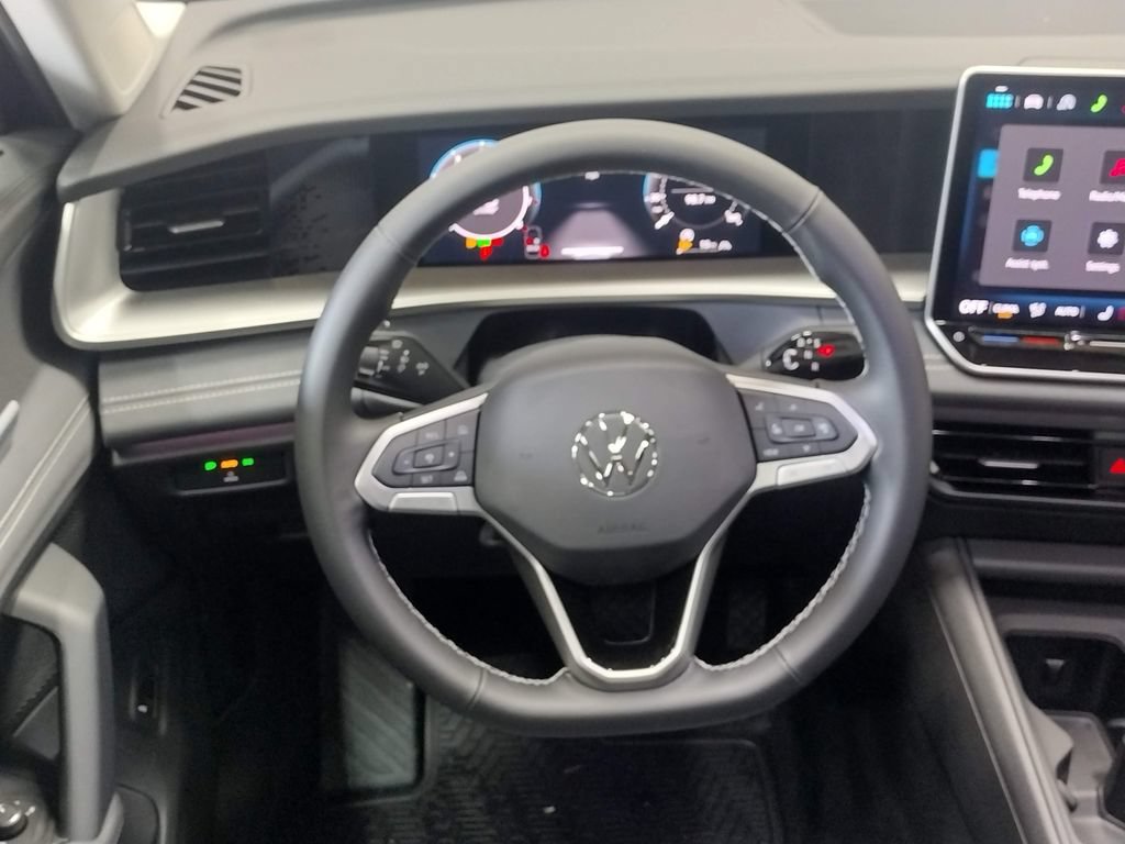 New 2026 Volkswagen Tiguan SE AWD/4WD image 35