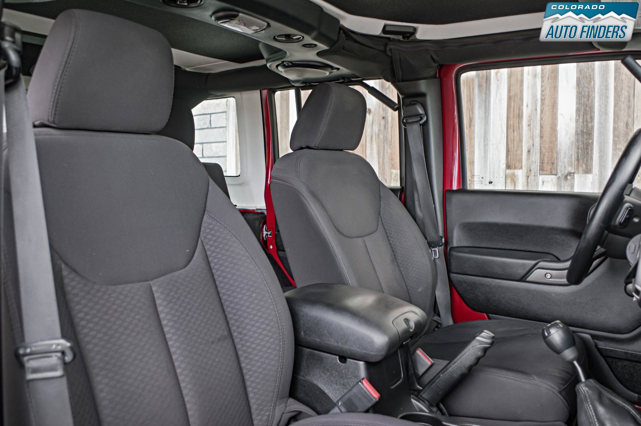 Used 2013 Jeep Wrangler Unlimited Sport w/ Max Tow Pkg AWD/4WD image 20