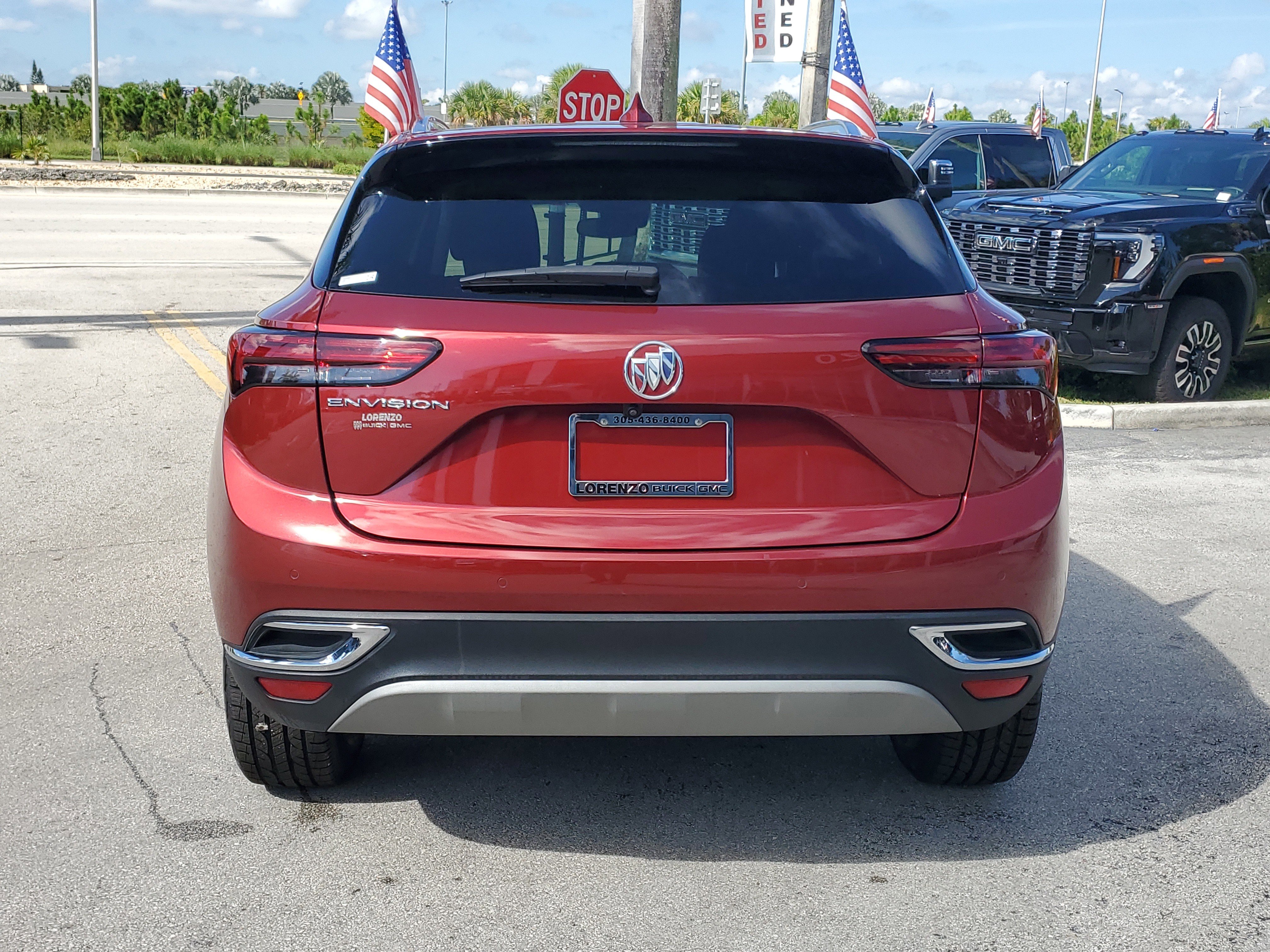 Used 2023 Buick Envision Essence image 6