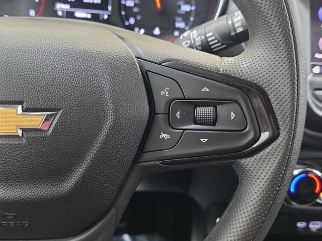 Used 2021 Chevrolet TrailBlazer LT w/ Driver Confidence Package FWD image 17