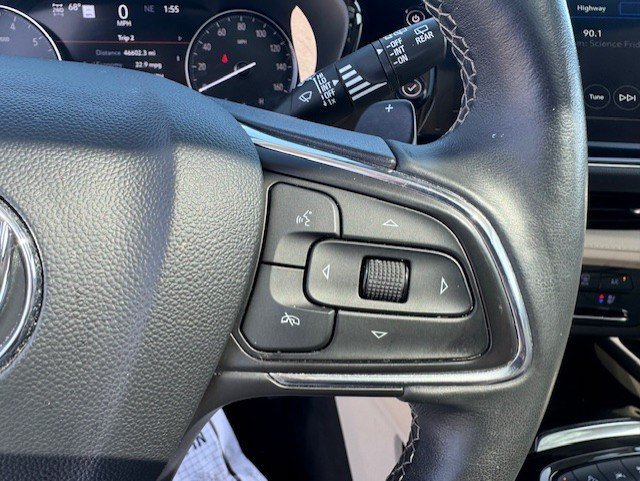 Used 2023 Buick Envision Avenir AWD/4WD image 18