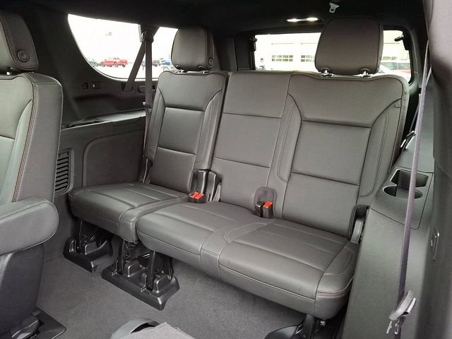 Certified 2024 Chevrolet Suburban High Country AWD/4WD image 14