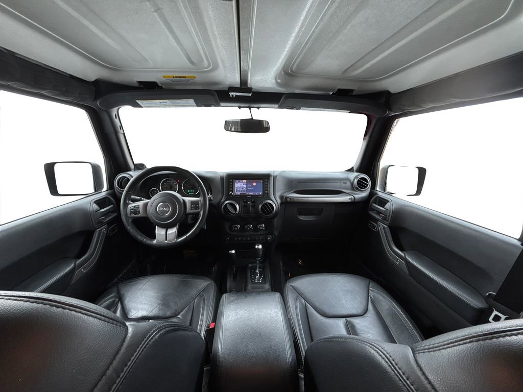 Used 2013 Jeep Wrangler Sahara image 16