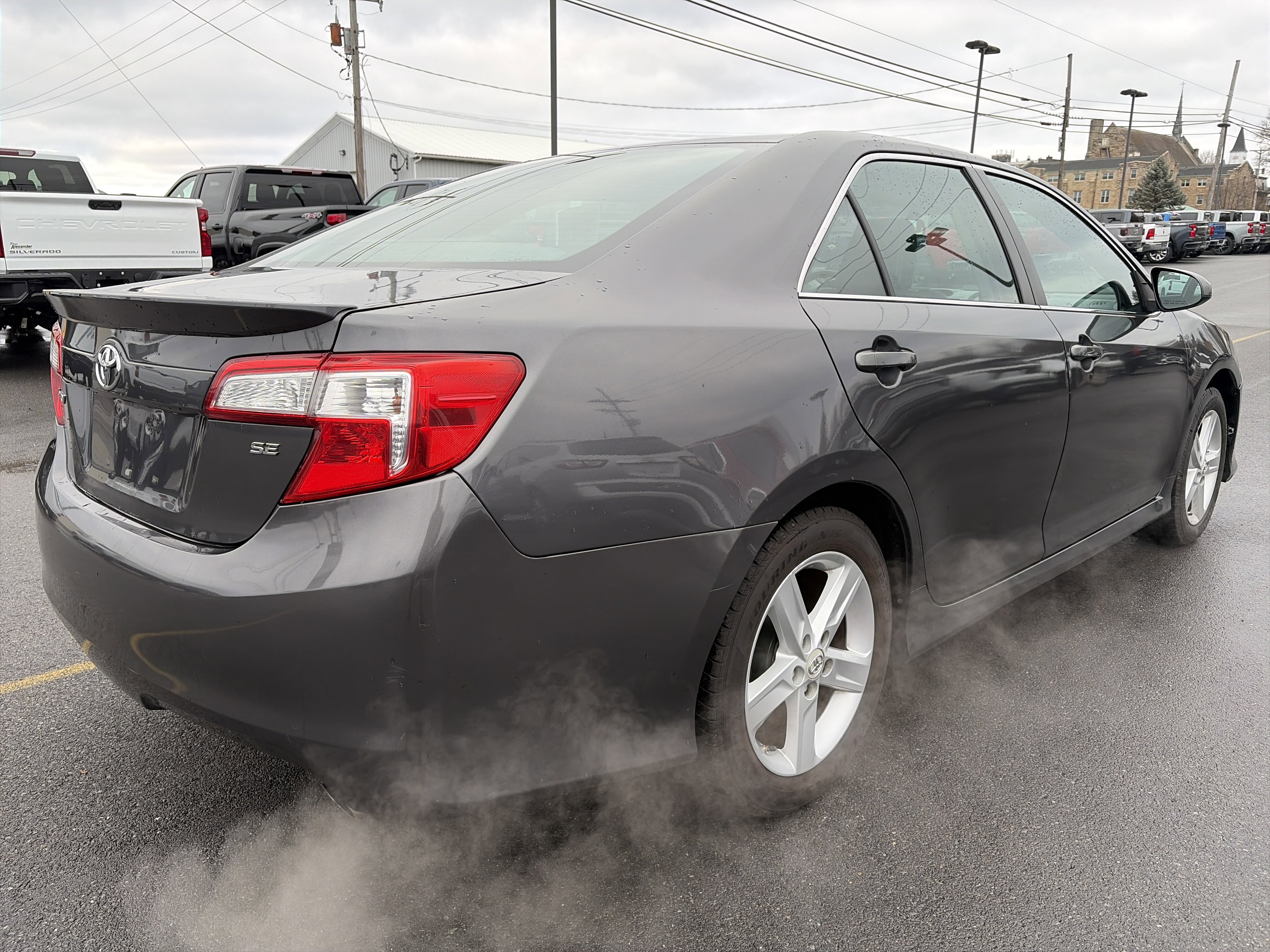 Used 2013 Toyota Camry L video 3
