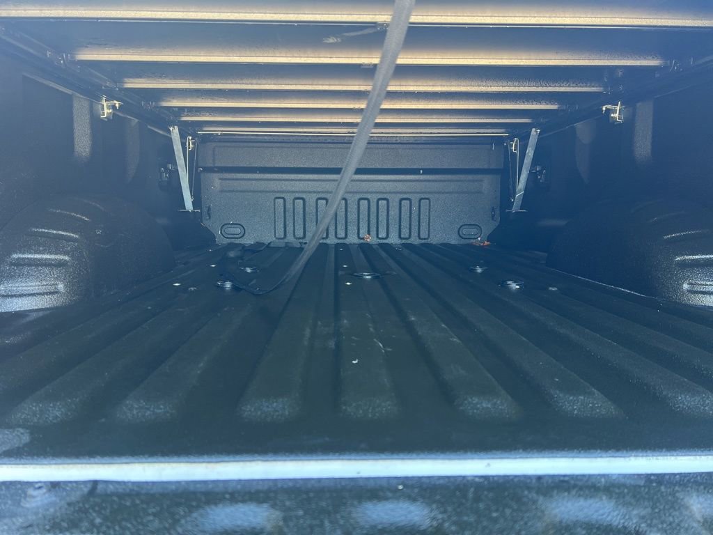 Used 2022 Ford F450 Limited w/ FX4 Off-Road Package image 39