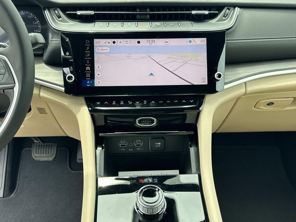 New 2026 Jeep Grand Cherokee L Limited RWD image 42