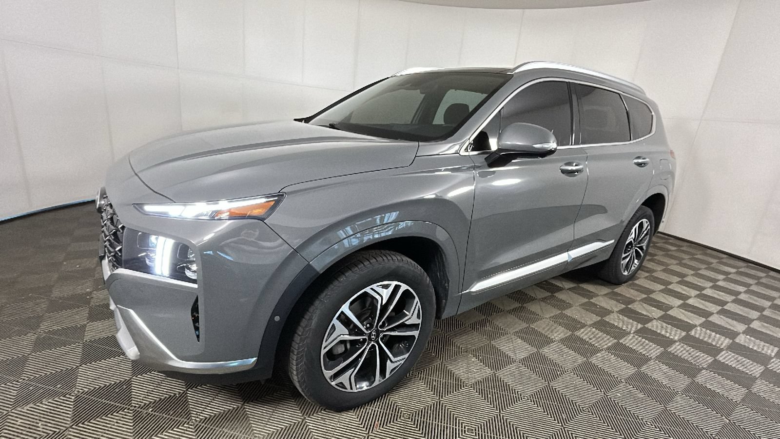 Used 2021 Hyundai Santa Fe Calligraphy AWD/4WD image 8