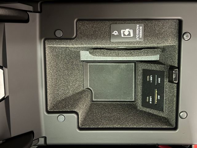 Certified 2026 Porsche Macan Turbo AWD/4WD image 23