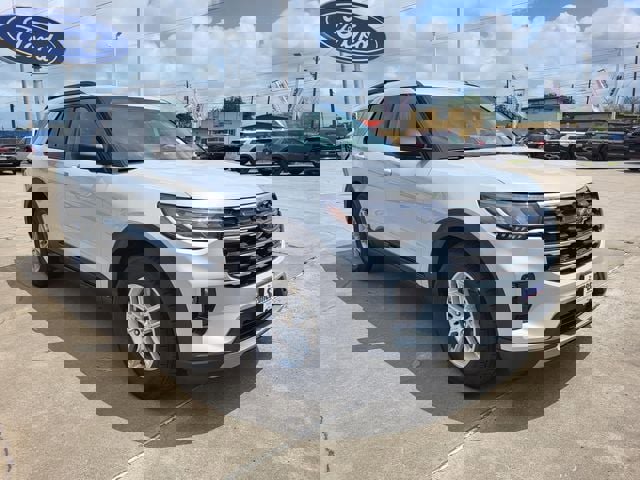 New 2026 Ford Explorer Active image 16