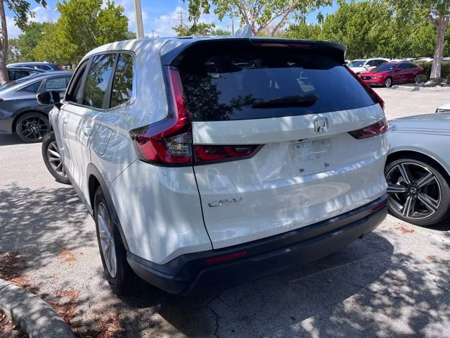 Used 2024 Honda CR-V EX image 3