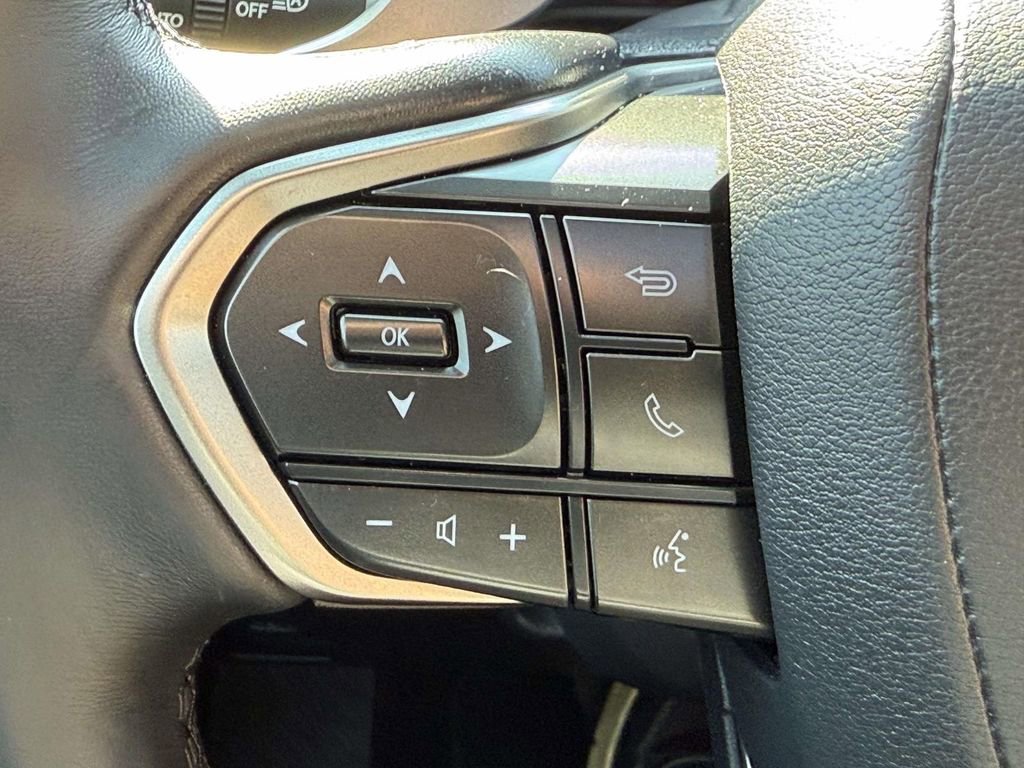 Used 2024 Lexus GX 550 w/ Accessory Package (Z1) image 23