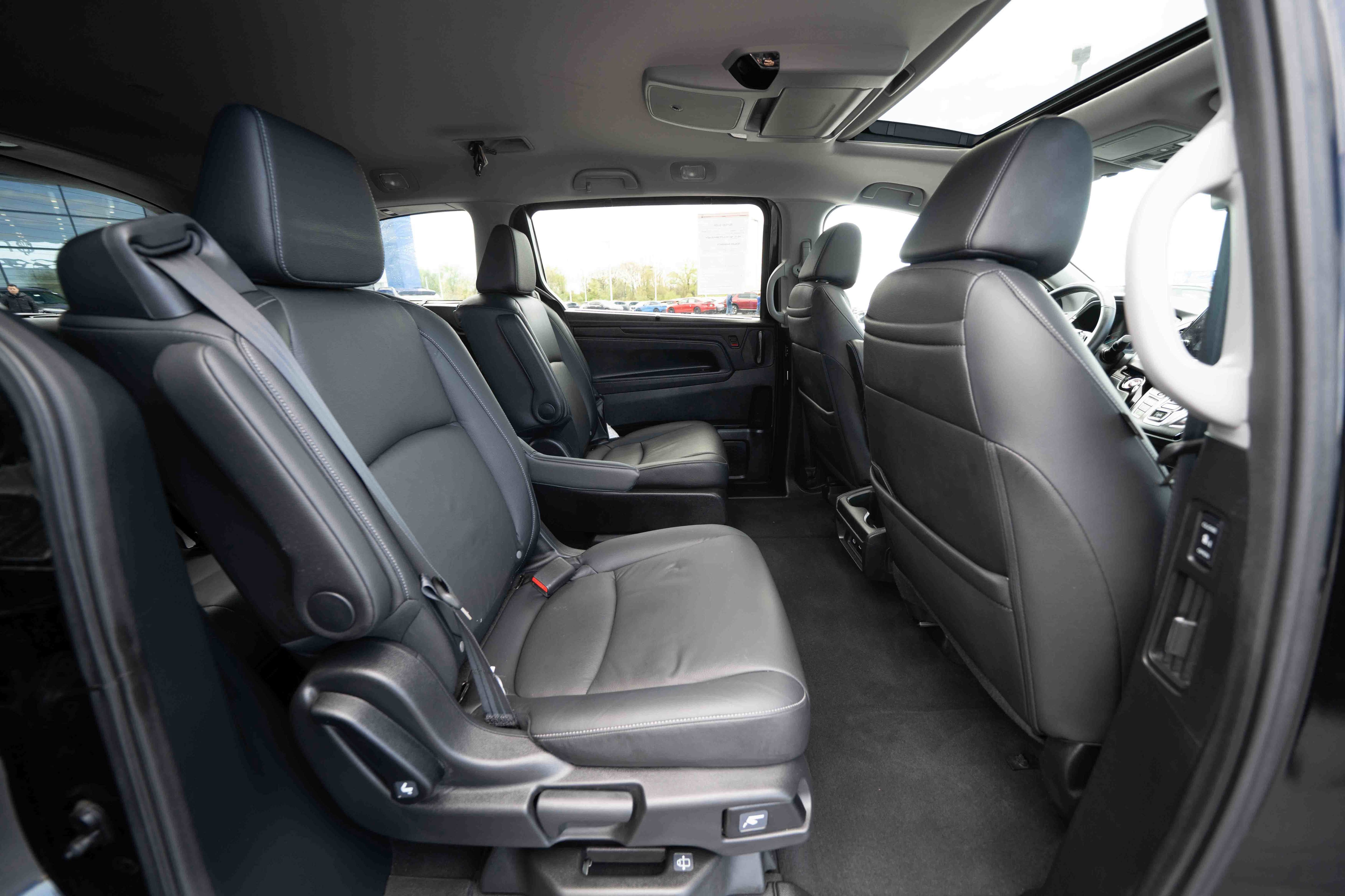 Used 2023 Honda Odyssey Touring image 26