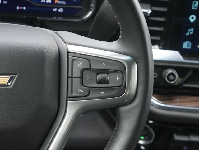 Used 2025 Chevrolet Silverado 3500 LT AWD/4WD image 19