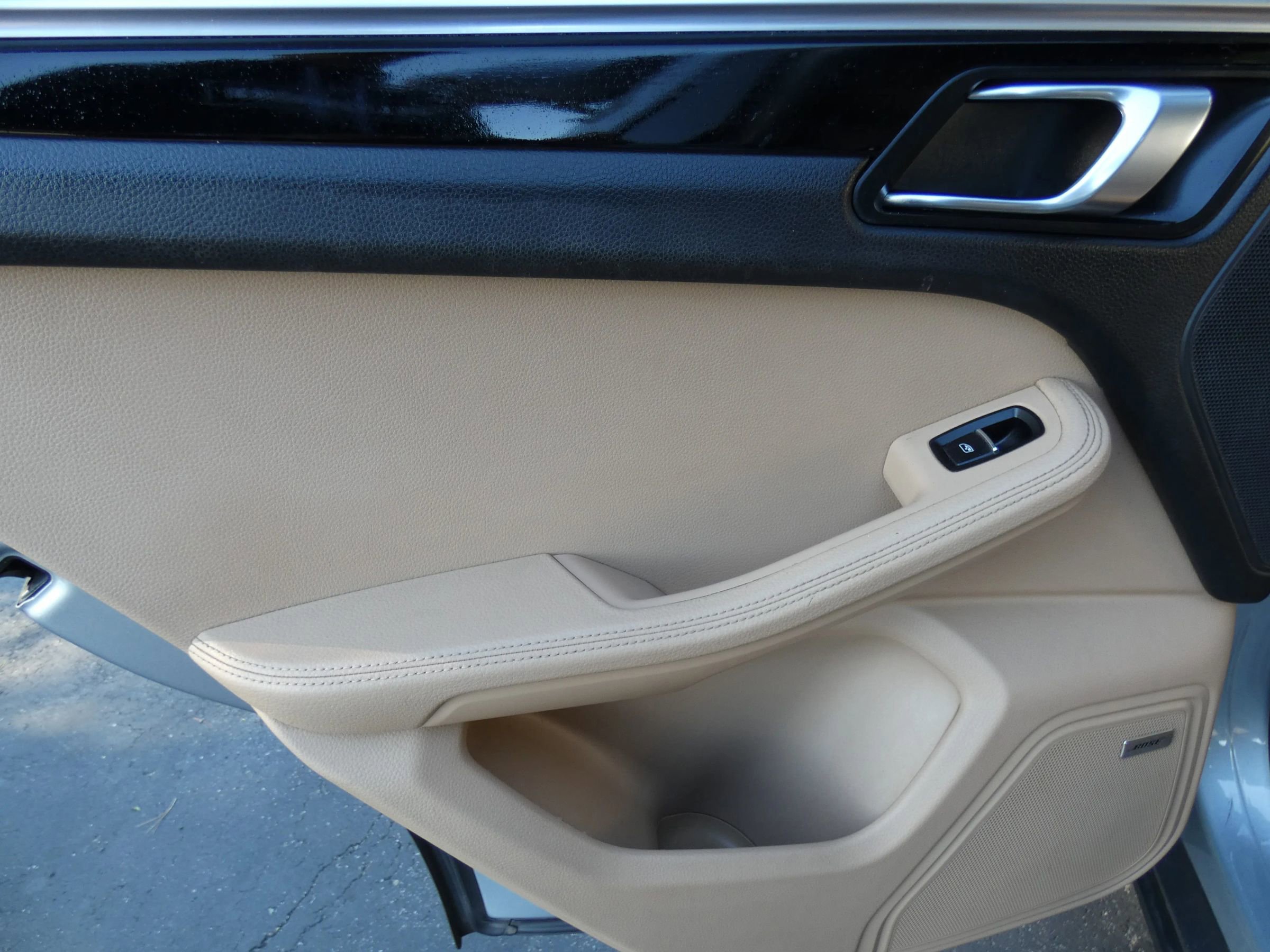 Used 2019 Porsche Macan image 37