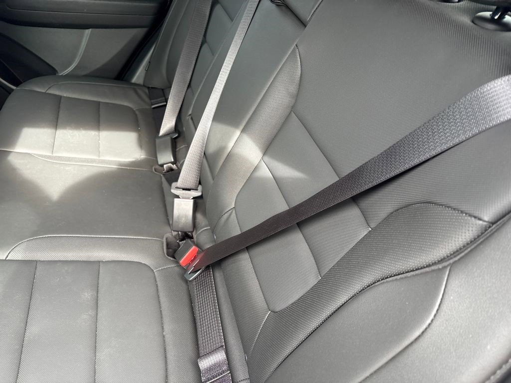 Certified 2024 Chevrolet TrailBlazer RS w/ Convenience Package image 5