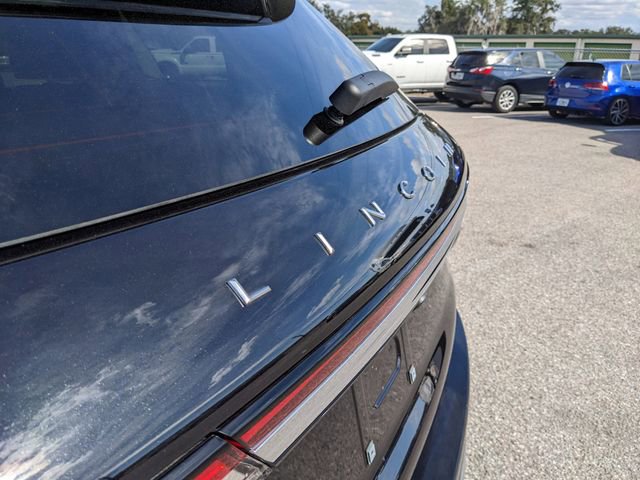 Used 2025 Lincoln Corsair Reserve image 13