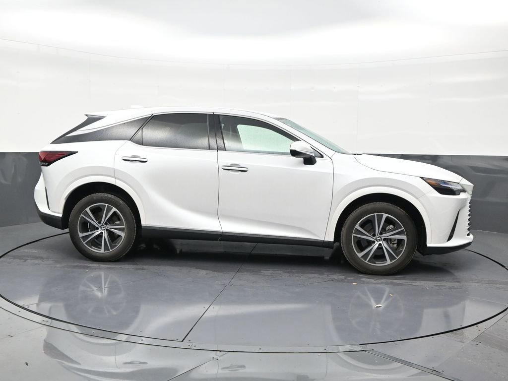 Used 2024 Lexus RX 350 FWD w/ Technology Package image 6