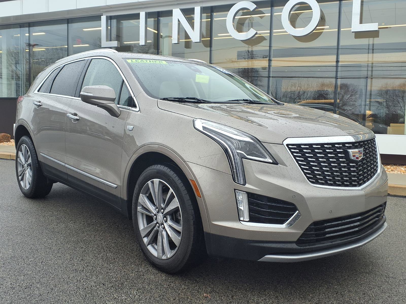 Used 2023 Cadillac XT5 Premium Luxury image 1