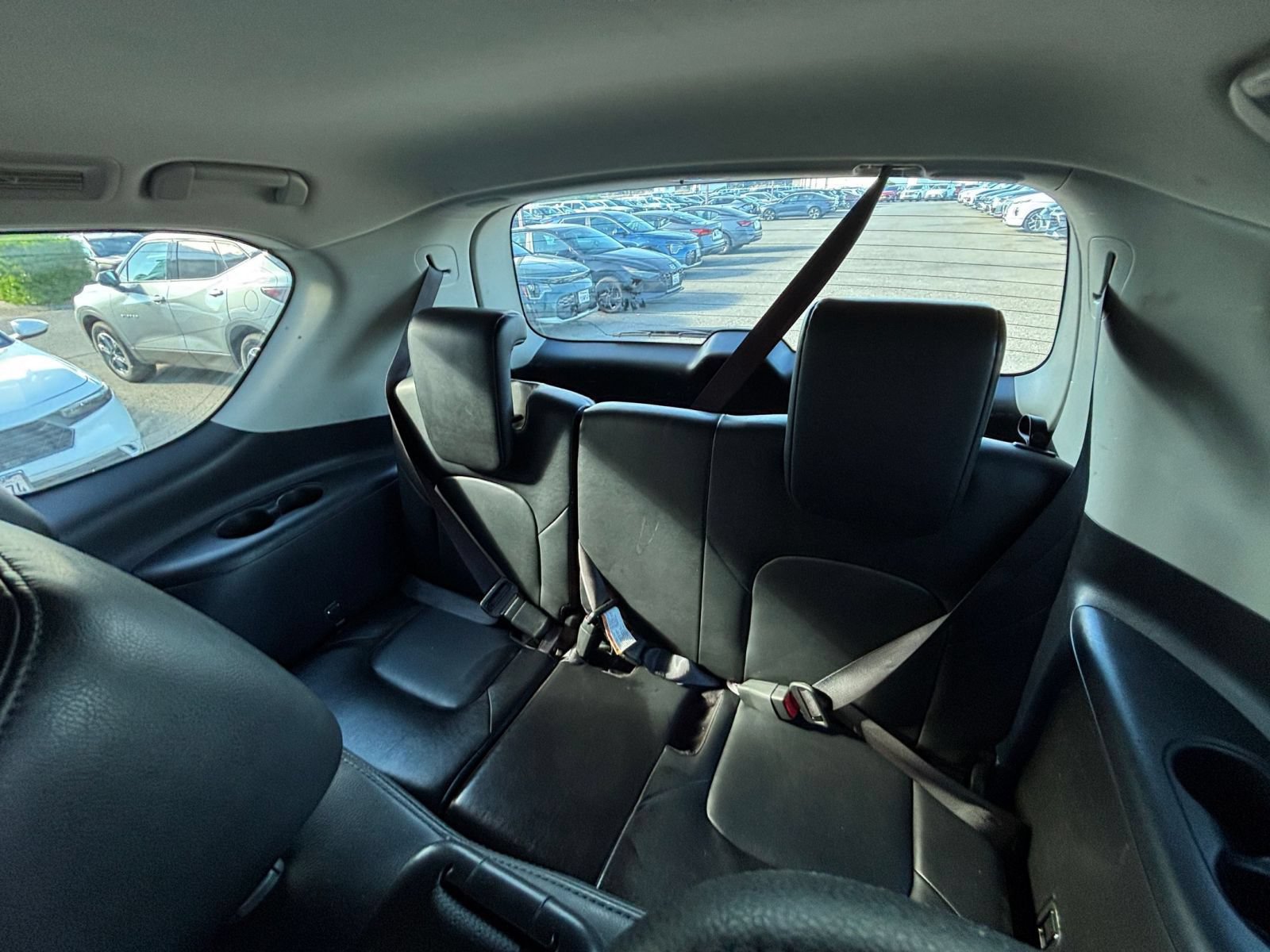 Used 2024 Nissan Armada SL RWD image 32